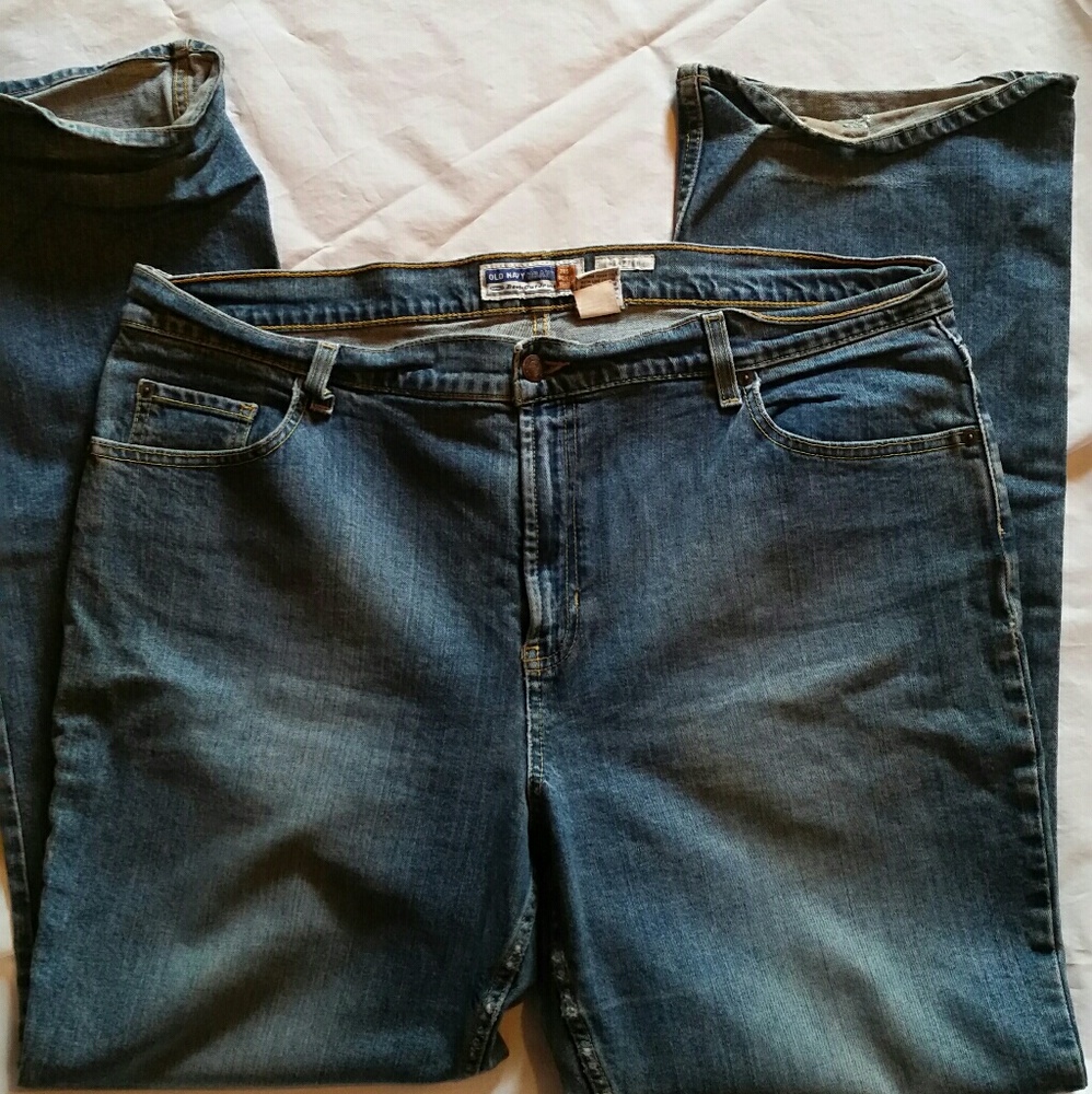 Ladies old Navy Blue jeans